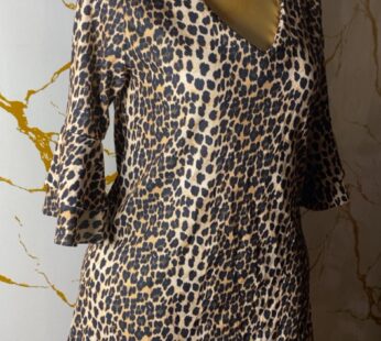 Magnifique mini robe imprimé panthère – Glamour et audacieuse