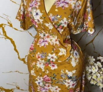 Magnifique mini robe jaune fleurie – Fraîche et élégante