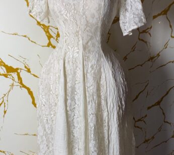 Magnifique robe en dentelle élégante – Chic et féminine