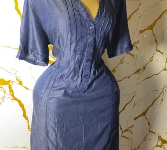 Magnifique mini robe en jean bleu – Style tendance et moderne